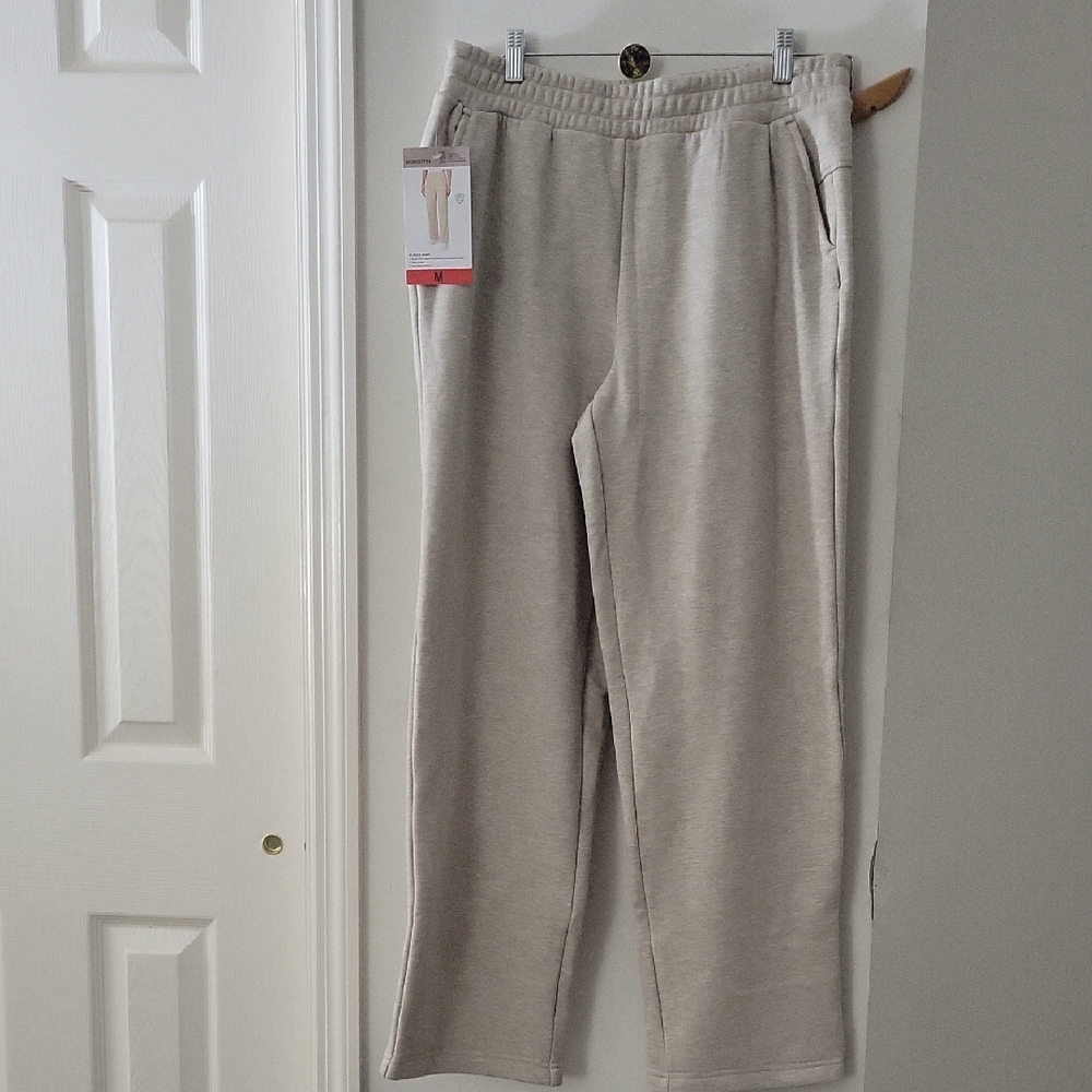 Mondetta Women's High Waisted Tan Fleece Sweatpants Size Medium NWT
